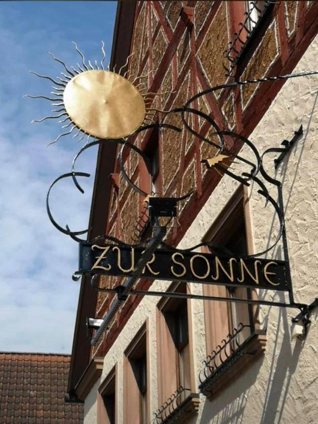 Hotel Sonne Wassertrüdingen Extérieur photo