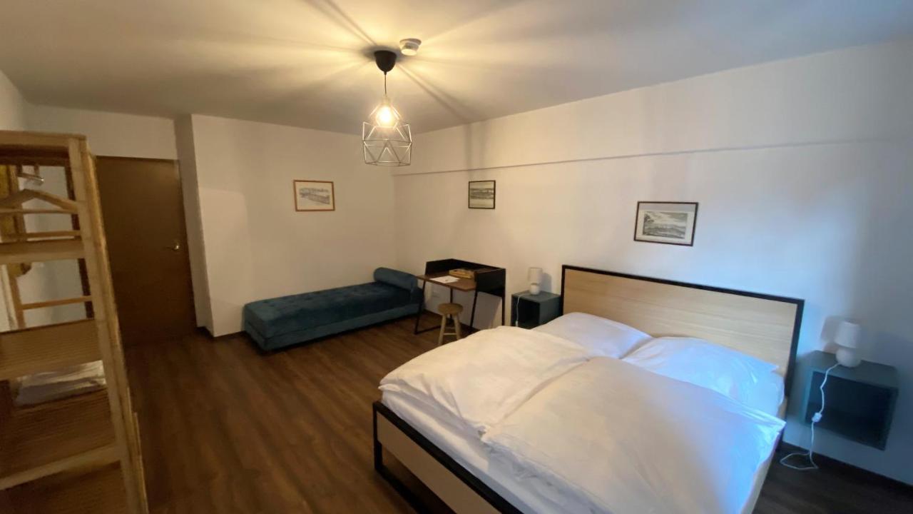 Hotel Sonne Wassertrüdingen Extérieur photo